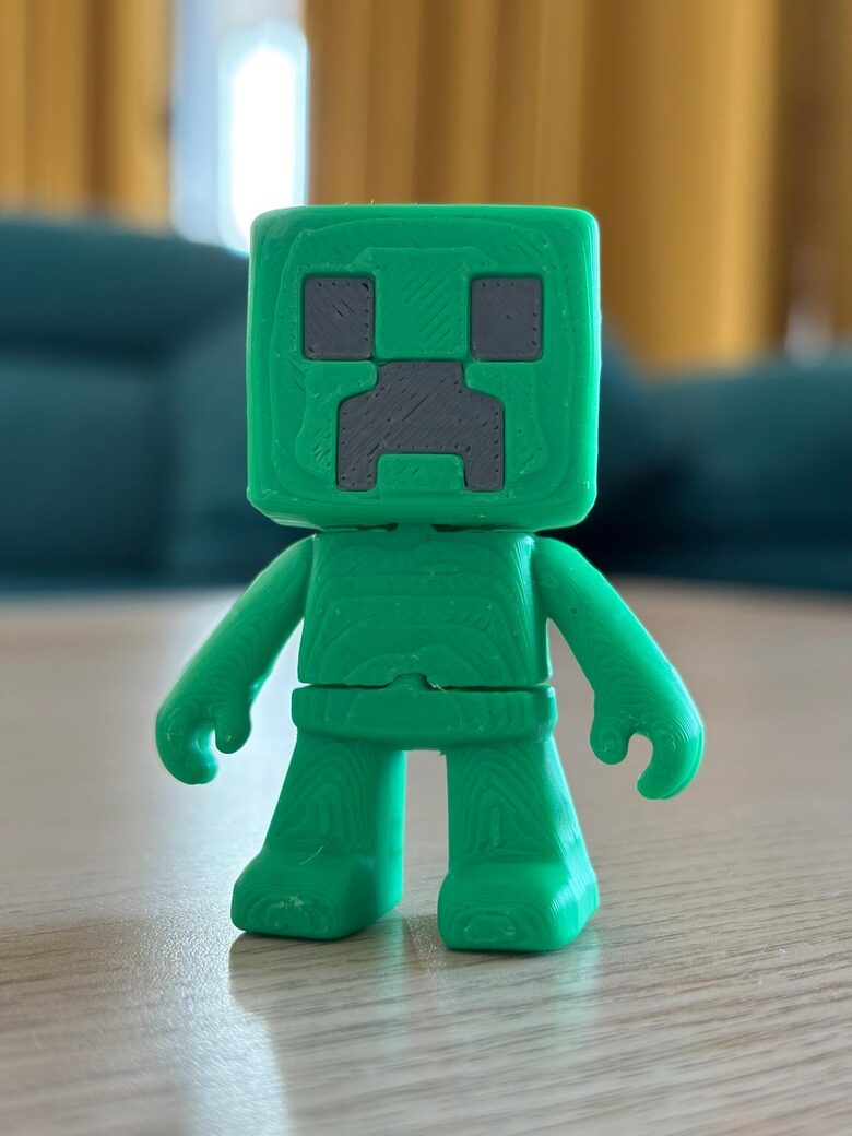 3D-друкований брелок Creeper – зелений міні-фігурний підвіс
