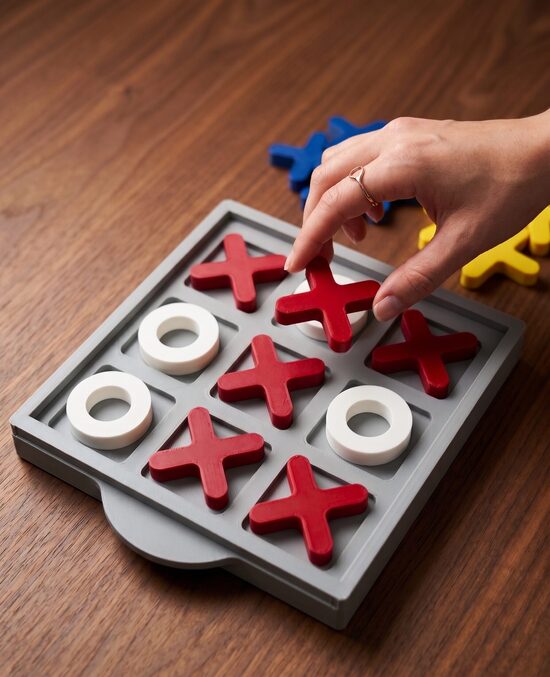 Ekskluzīva 3D Printēta "Desu" Spēle (Tic-Tac-Toe) – Klasika Tavās Rokās!
